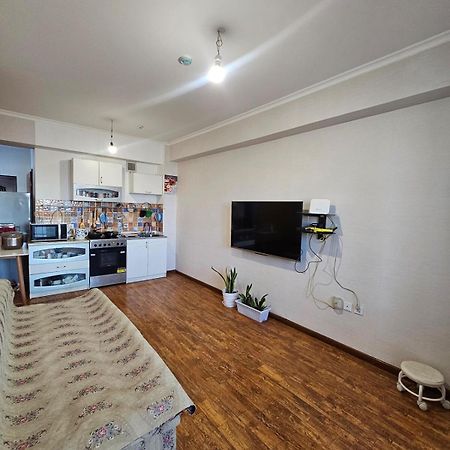 Cozy Apartment Near City Center Ulaanbaatar Exterior photo